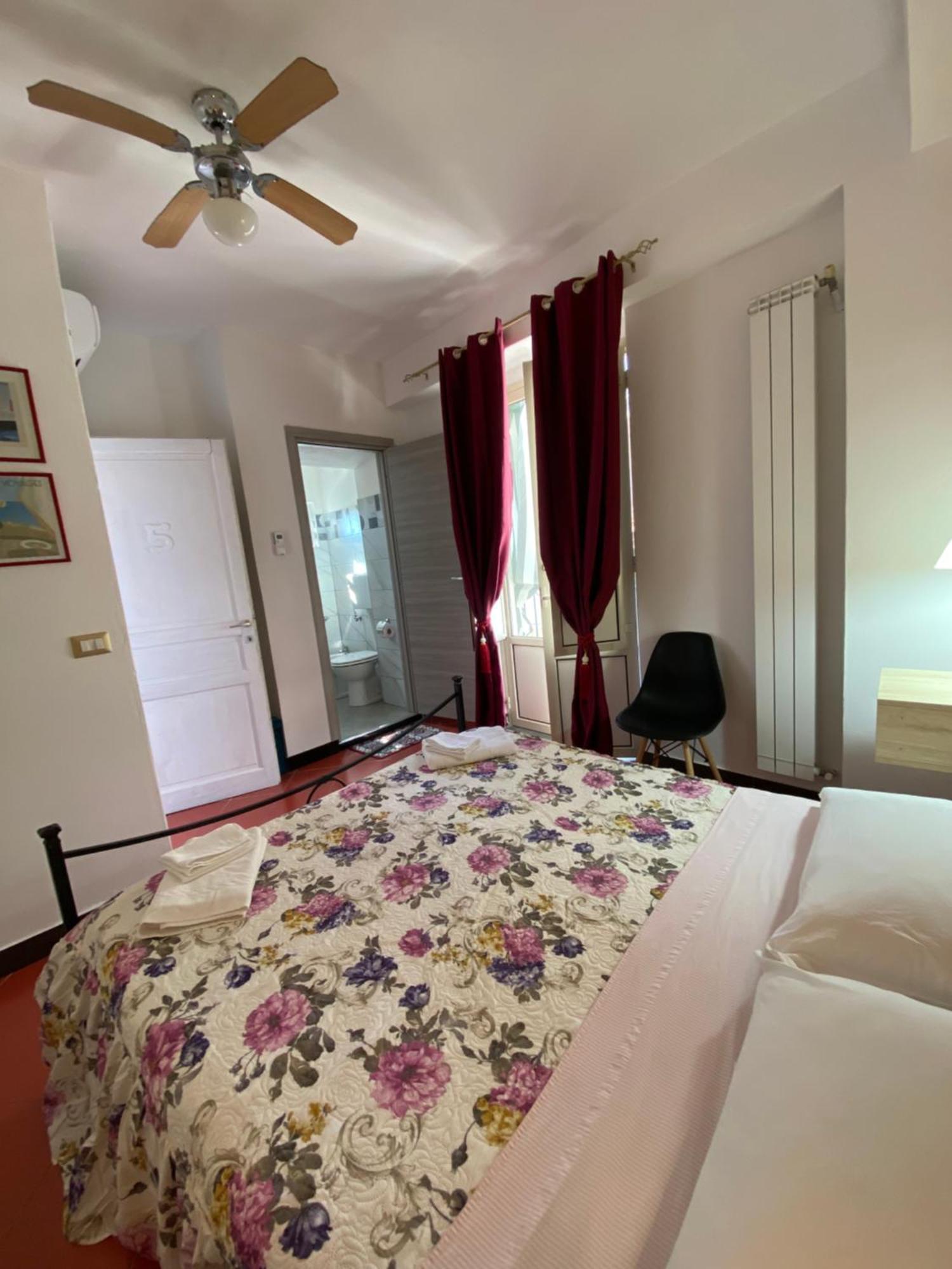 Taormina'S Sun Bed & Breakfast Exterior foto